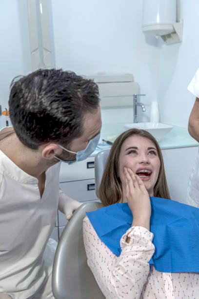 Best Emergency Dental Care for Broken or Chipped Teeth in Mendota, IL